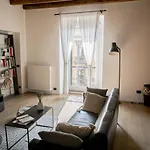 BNBUTLER BUENOS AIRES - Moderno appartamento di design nel cuore di Milano